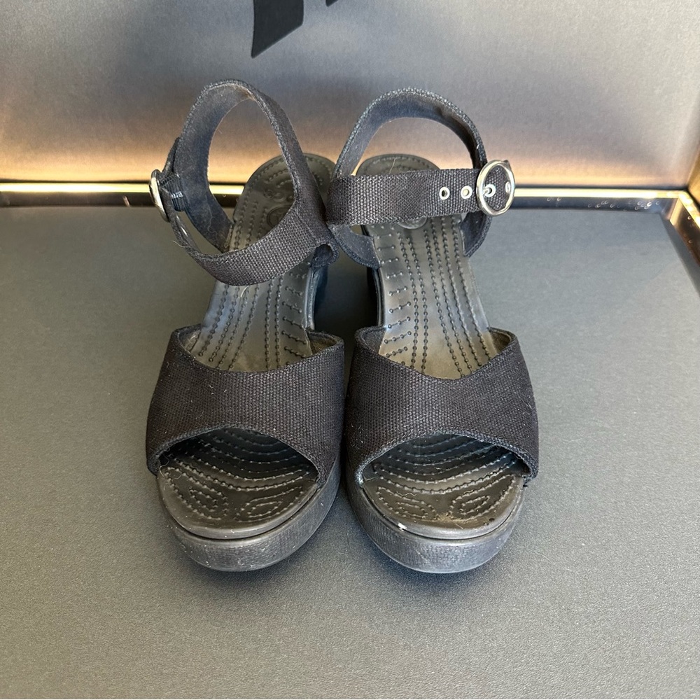 Women’s Crocs Black Ankle Strap Platform wedge Sandals